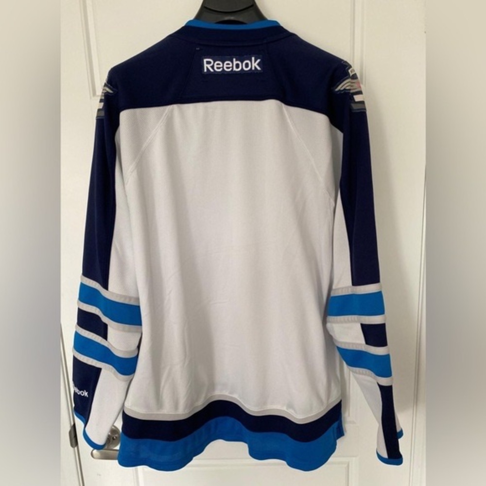 NHL WINNIPEG JETS * REEBOK White Blue Logo Jersey in XL - Picture 11 of 14